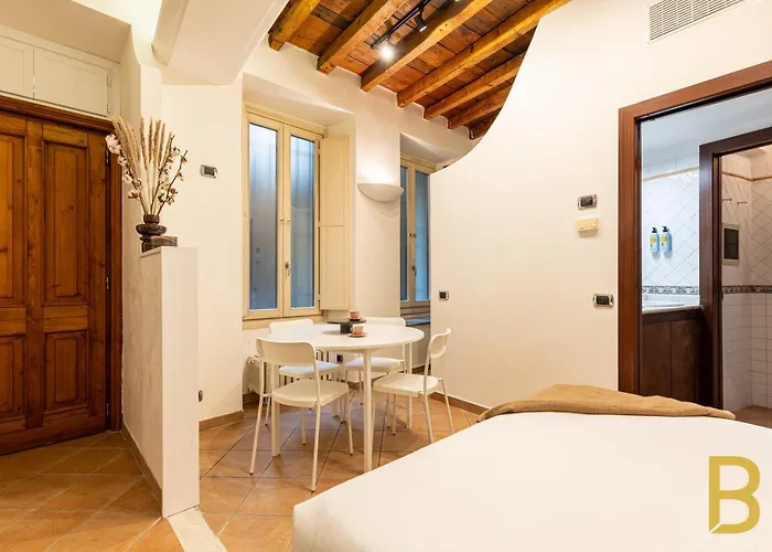 Beplace Apartments In San Babila